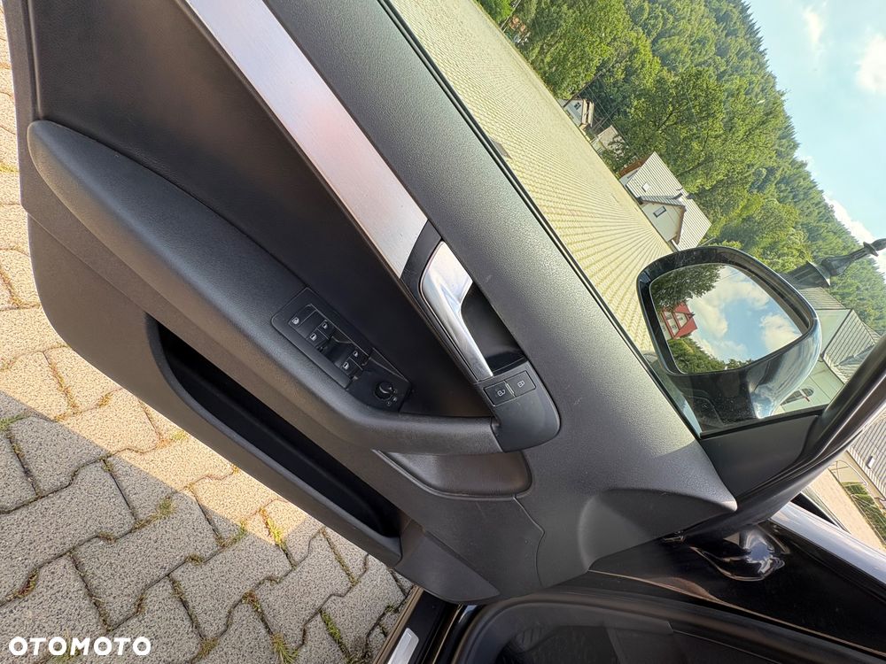Audi A3 Sportback 1.6 TDI DPF Ambition - 12