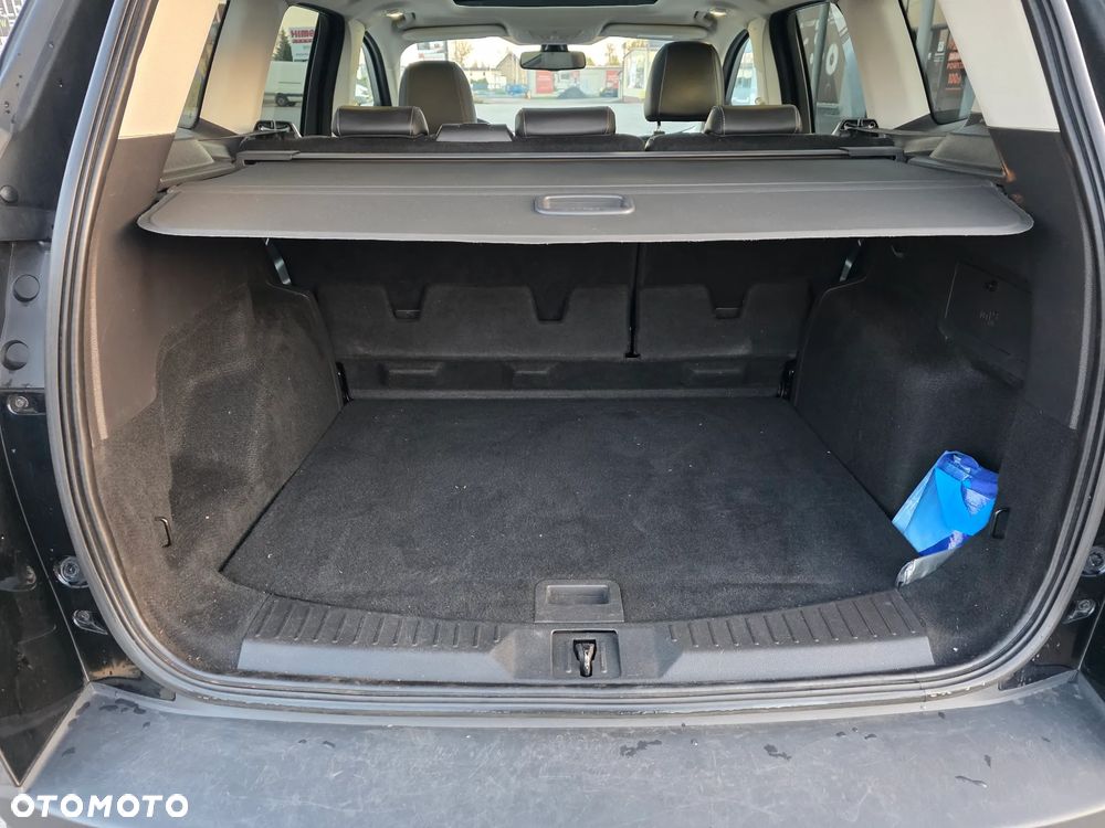 Ford Kuga 2.0 TDCi 4x4 Titanium - 11