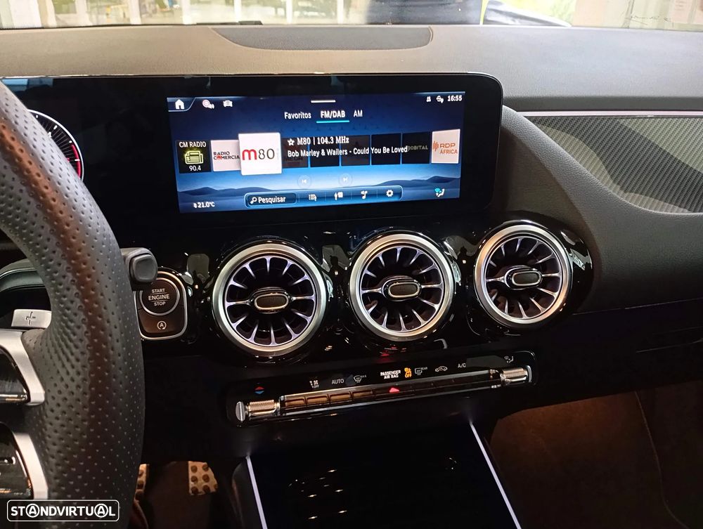 Mercedes-Benz GLA 180 d AMG Line - 13