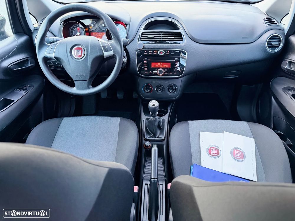 Fiat Punto 1.2 Lounge S&S - 4