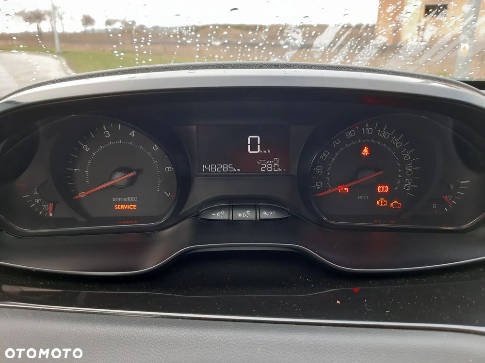 Peugeot 208 PureTech 68 Like - 6