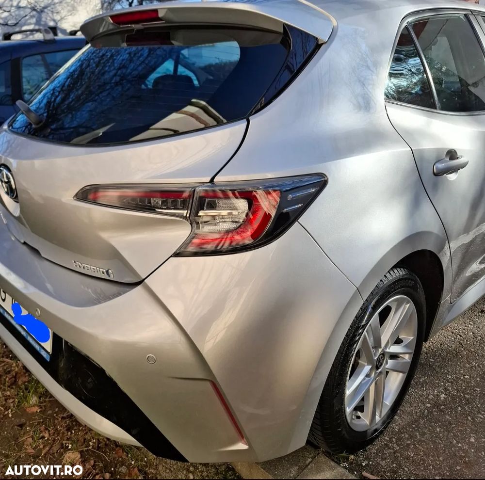 Toyota Corolla 1.8 HSD Dynamic - 13
