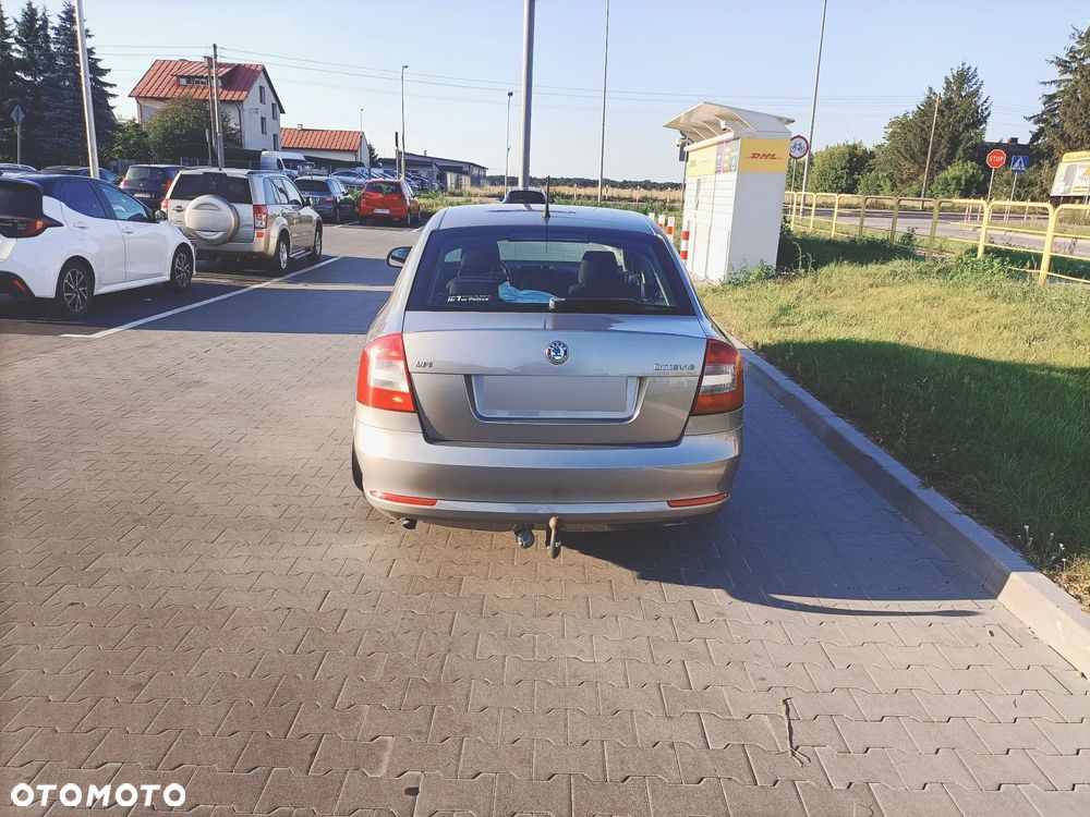 Skoda Octavia 1.6 Classic - 5