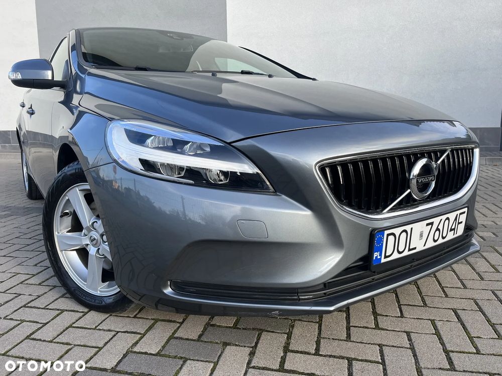 Volvo V40 T2 Drive-E Kinetic - 2