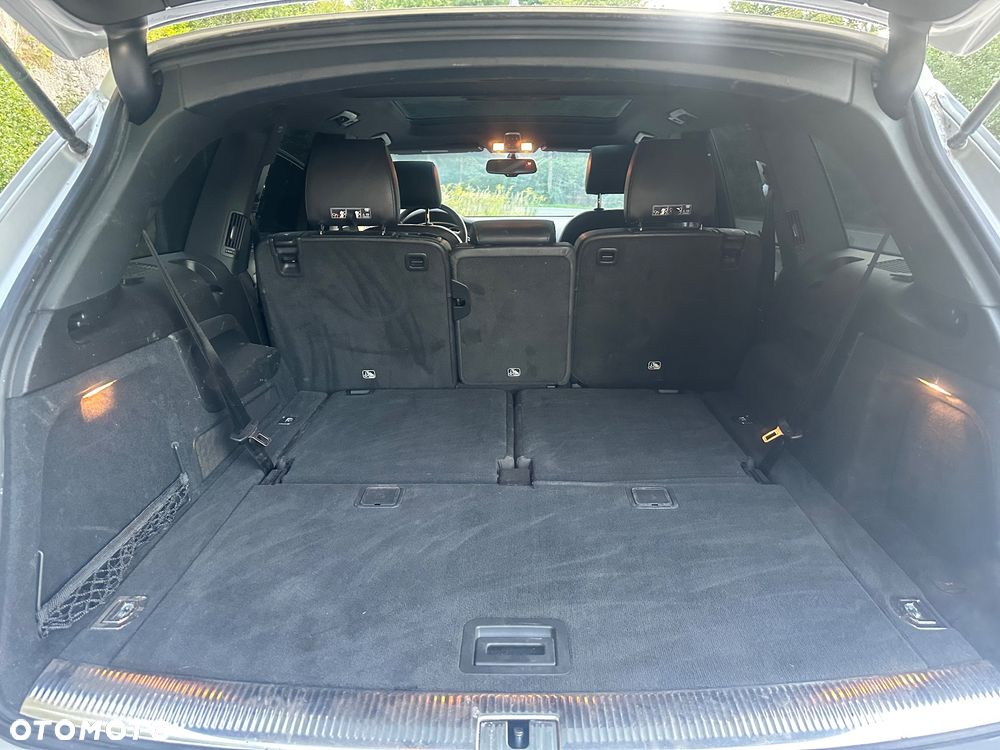 Audi Q7 - 17
