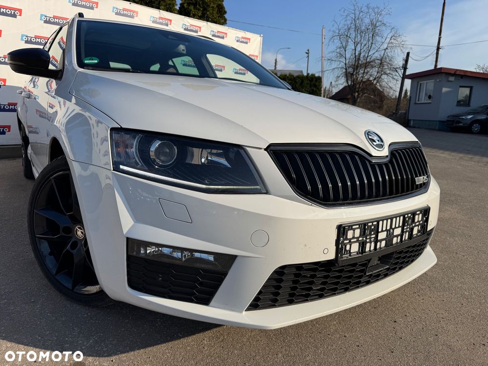 Skoda Octavia 2.0 TDI (Green tec) DSG RS - 1