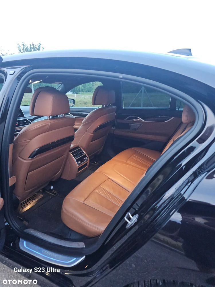 BMW Seria 7 - 7