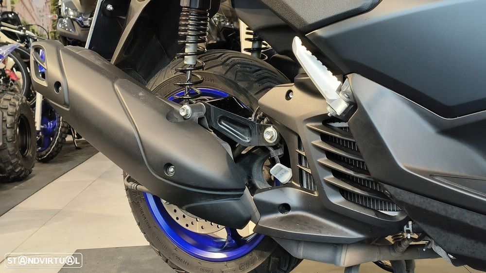 Yamaha NMAX 125 Techmax - 6