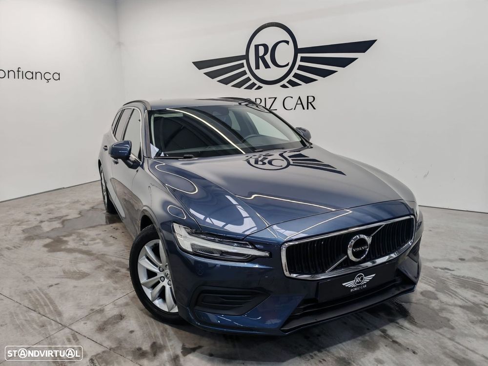 Volvo V60 2.0 B4 Momentum Geartronic - 1