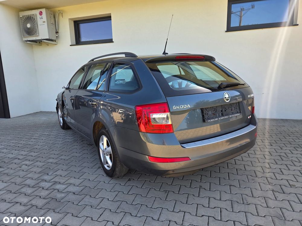 Skoda Octavia - 3