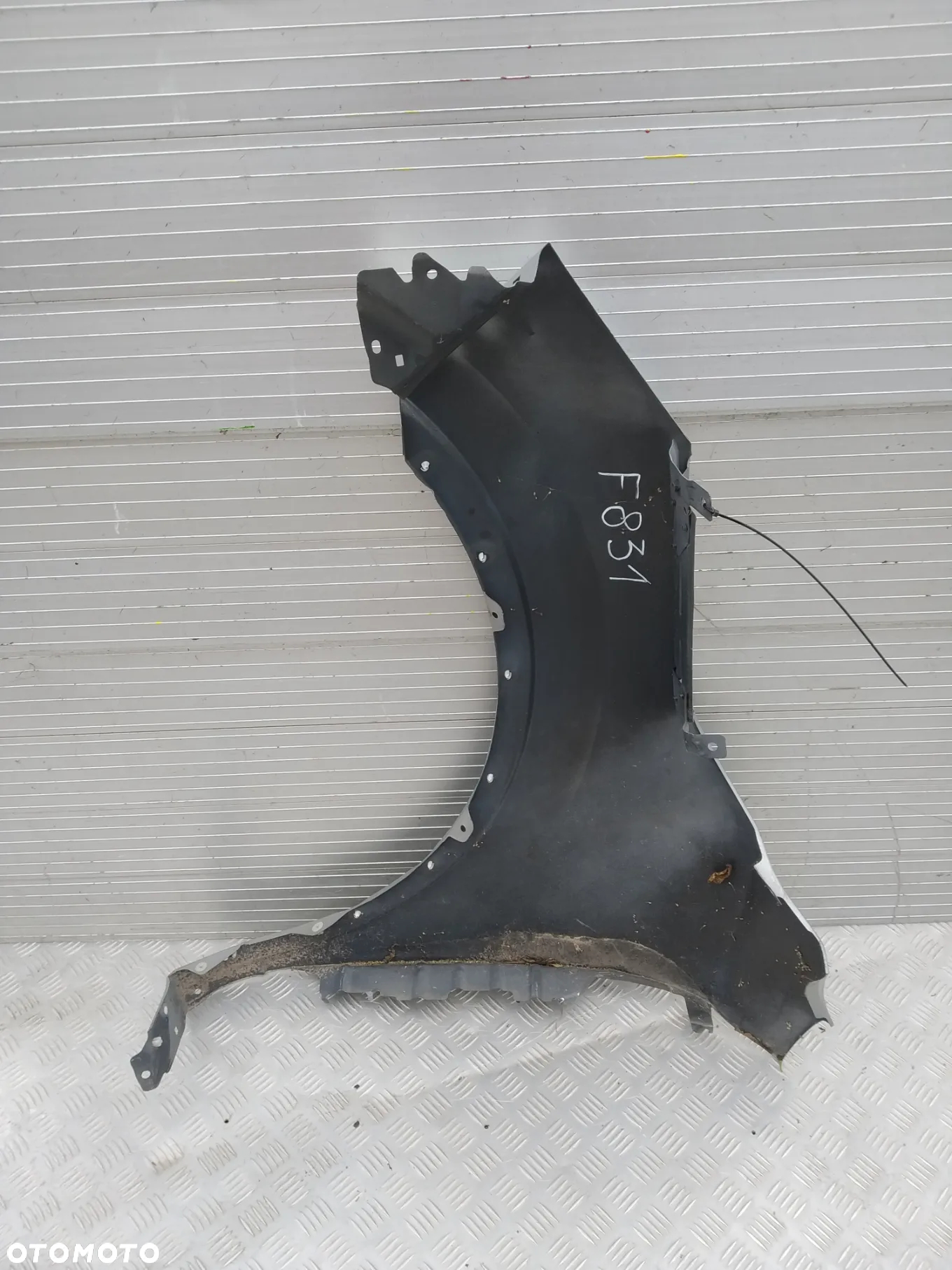 F74/F831 PRAWY BŁOTNIK NISSAN QASHQAI 2013- - 3