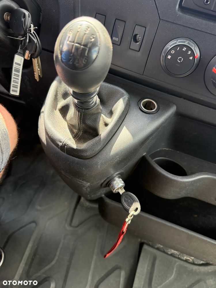Renault Master - 12
