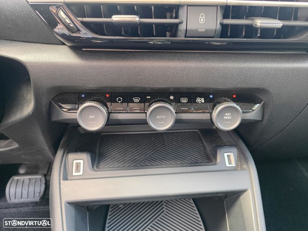 Citroën C4 1.5 BlueHDi Plus EAT8 - 16