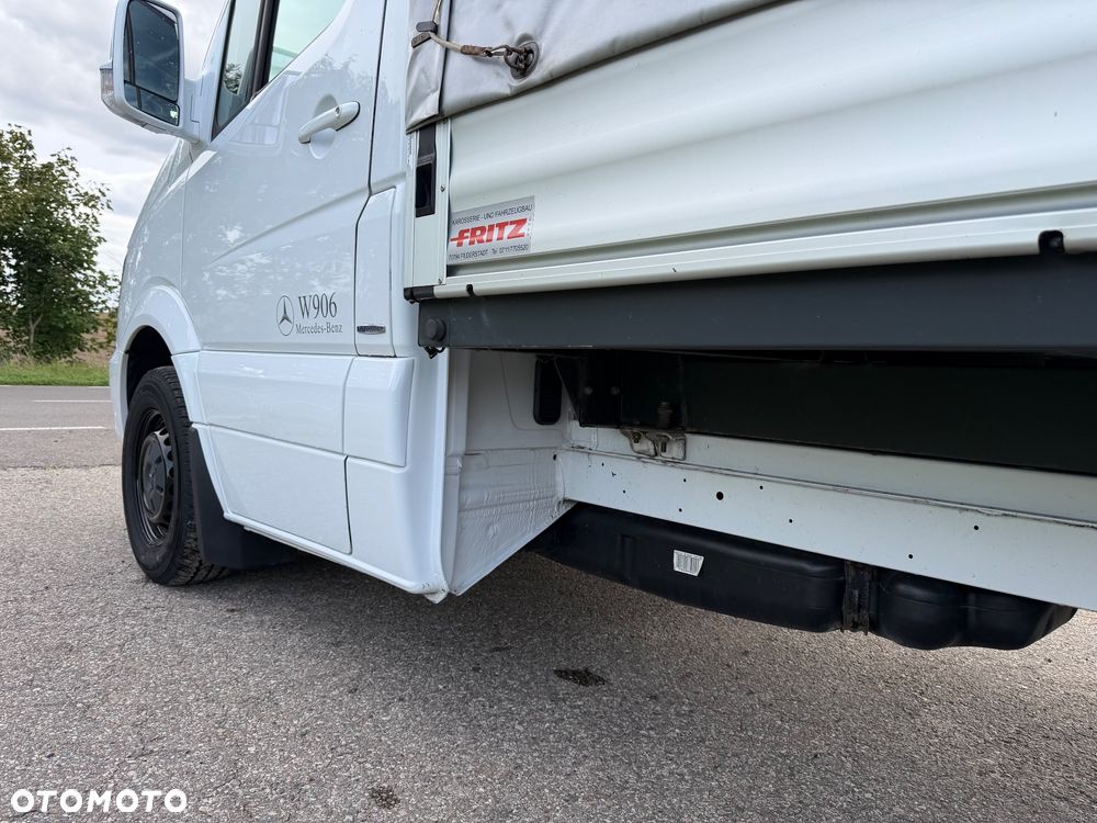 Mercedes-Benz Sprinter - 21