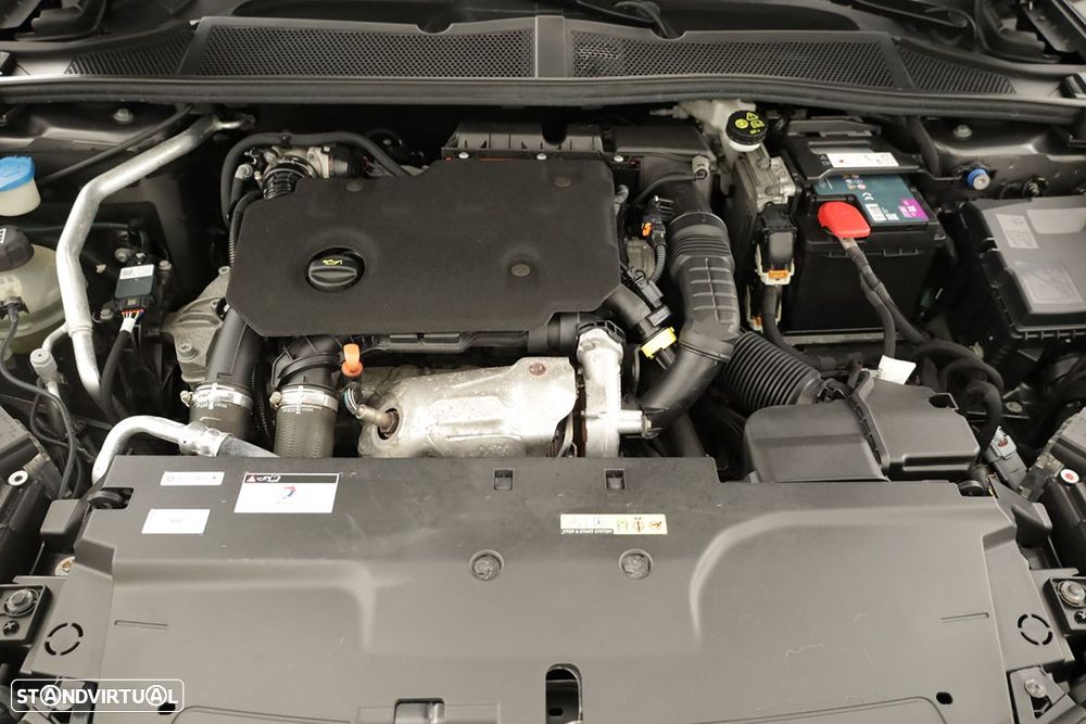 DS DS4 1.5 BlueHDi Trocadero Cross EAT8 - 27