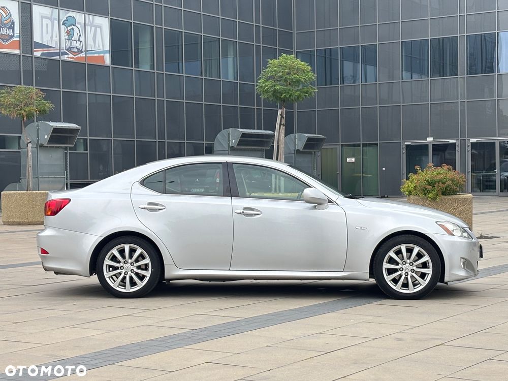 Lexus IS 250 Elegance - 2