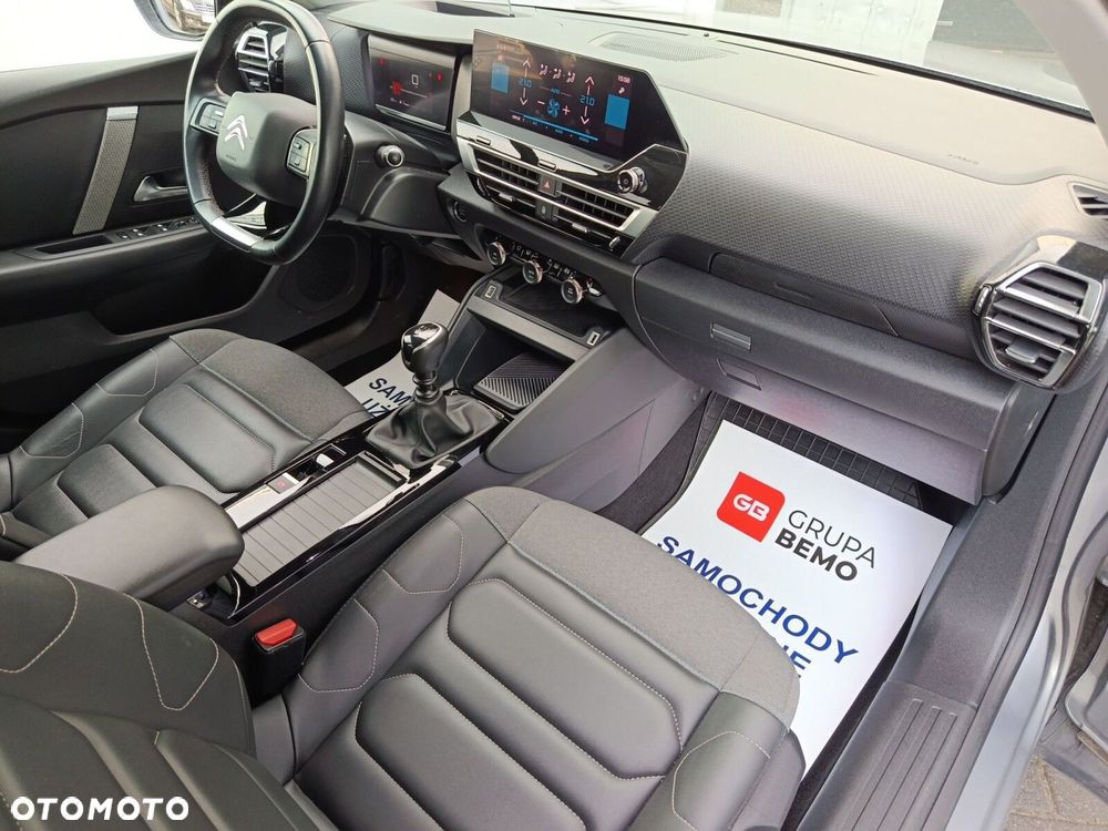 Citroën C4 1.2 PureTech Shine S&S - 17