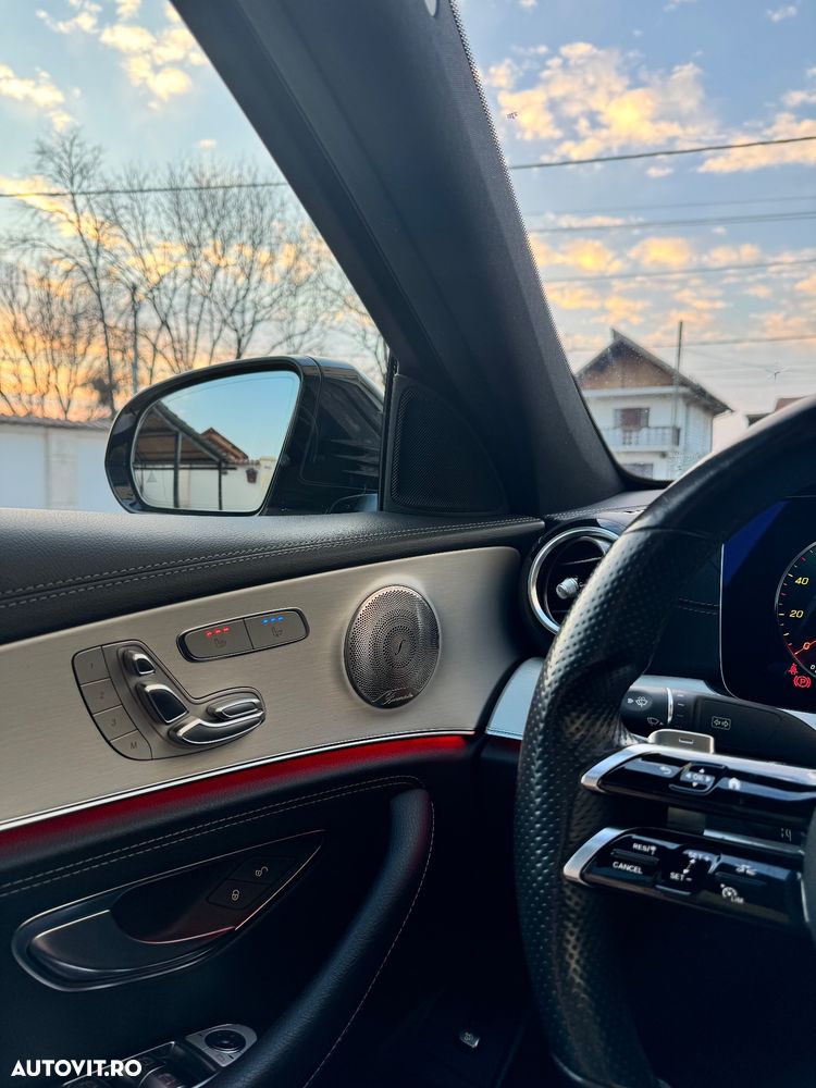 Mercedes-Benz E 300 de 4Matic 9G-TRONIC AMG Line - 7