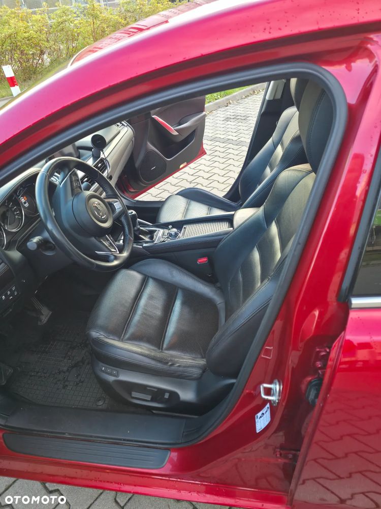 Mazda 6 - 8