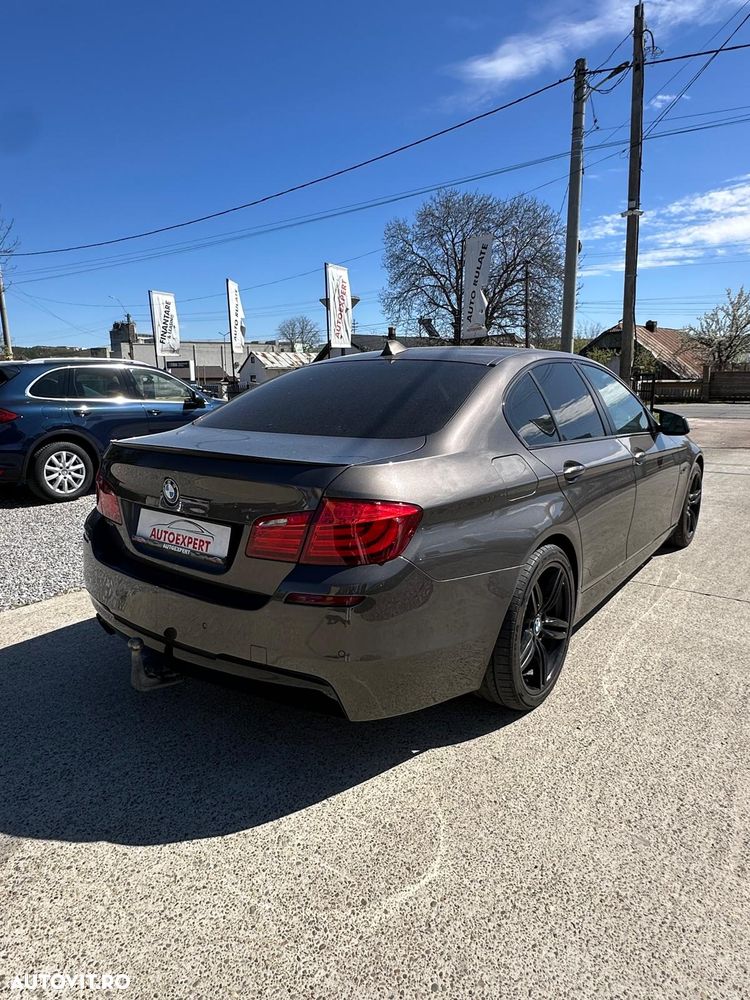 BMW Seria 5 520d Sport-Aut. - 8