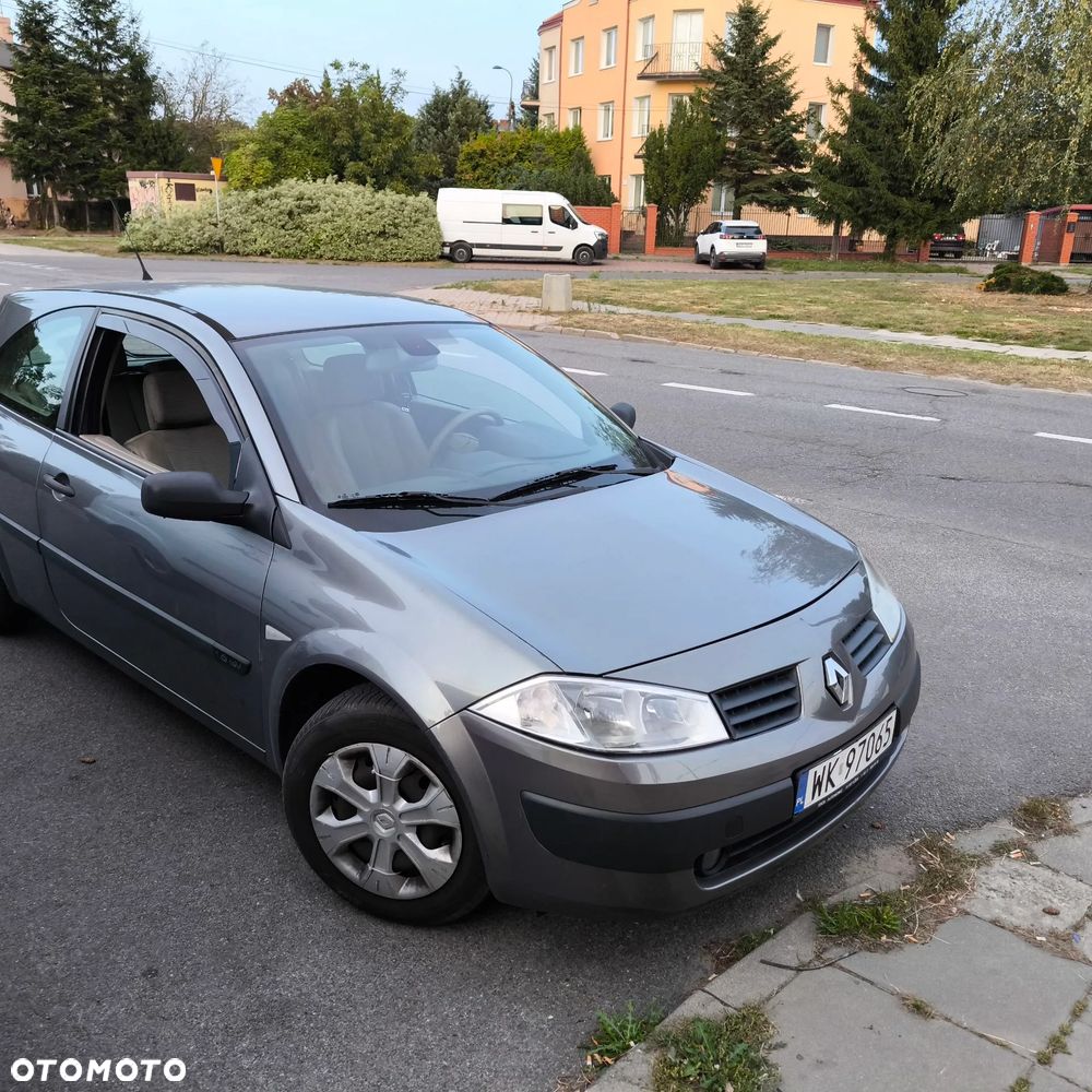 Renault Megane II 1.6 Confort Dynamique - 1