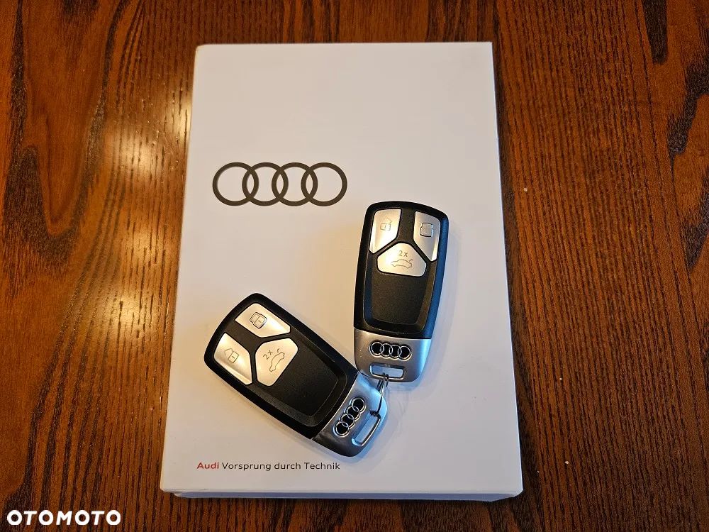 Audi A4 Avant 40 TDI quattro S tronic advanced - 26