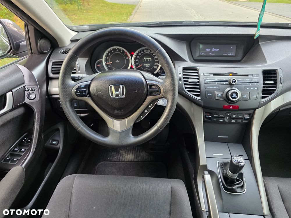 Honda Accord 2.0 Elegance - 34