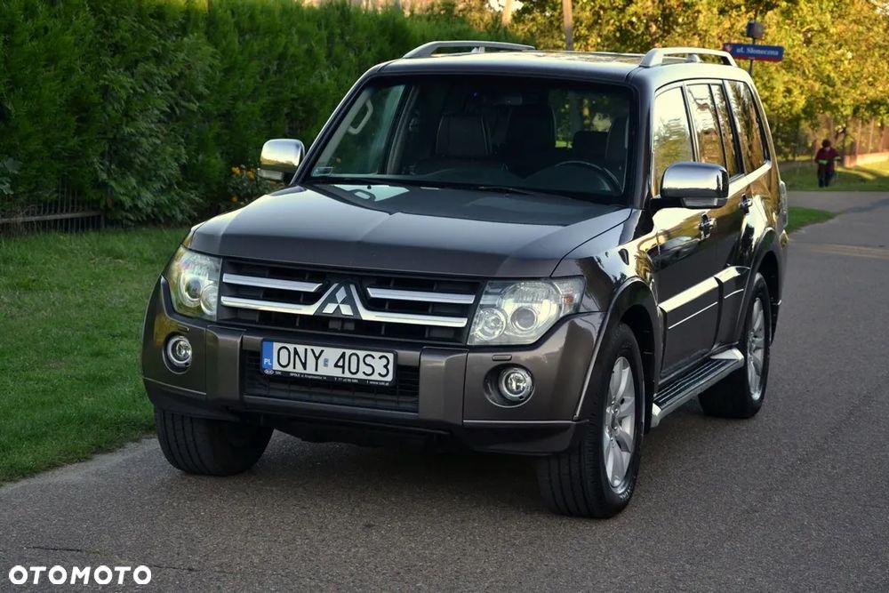 Mitsubishi Pajero 3.2 DID Elegance - 2