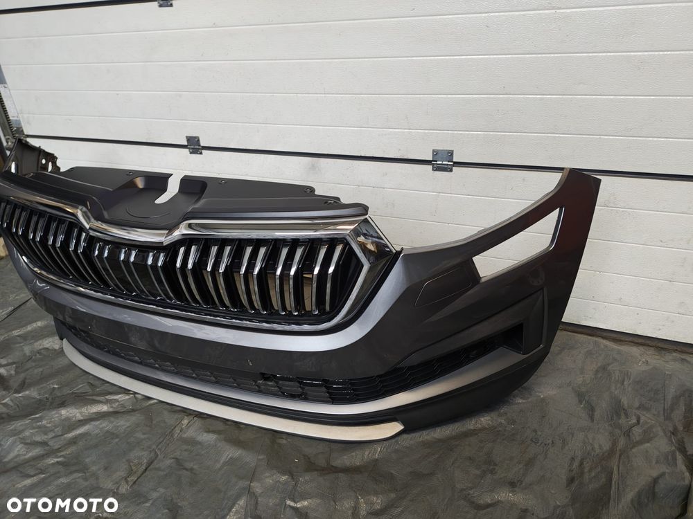 Skoda Kodiaq lift zderzak przód grill LF7C 2024r - 4