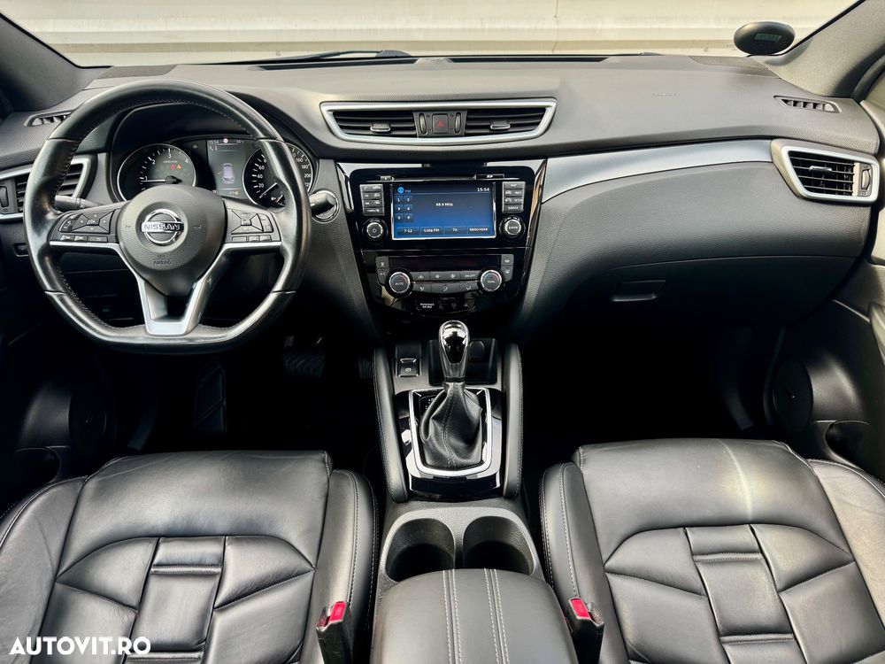 Nissan Qashqai 1.6 DCI Start/Stop X-TRONIC Tekna - 9