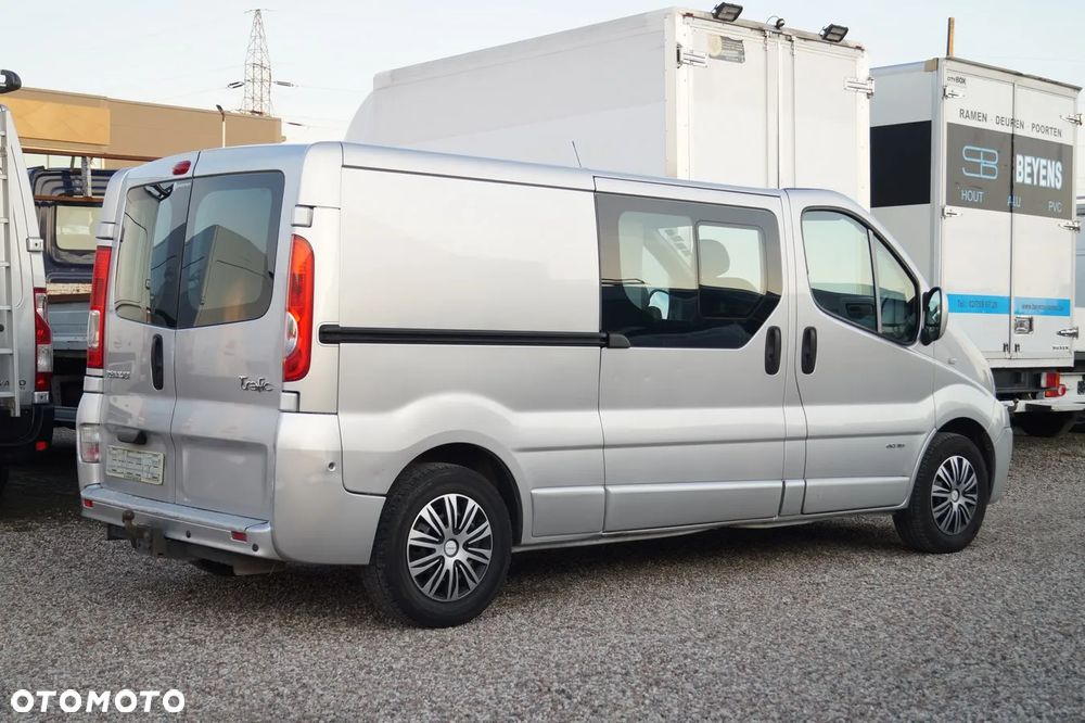Renault Trafic - 7
