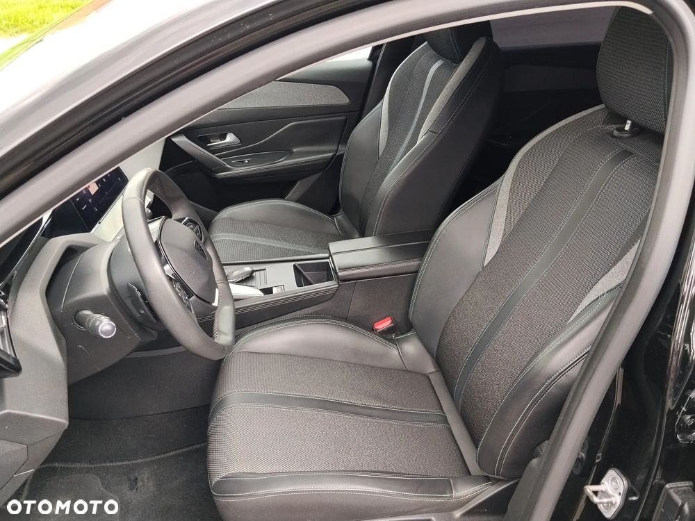 Peugeot 308 BlueHDi 130 EAT8 Allure - 14