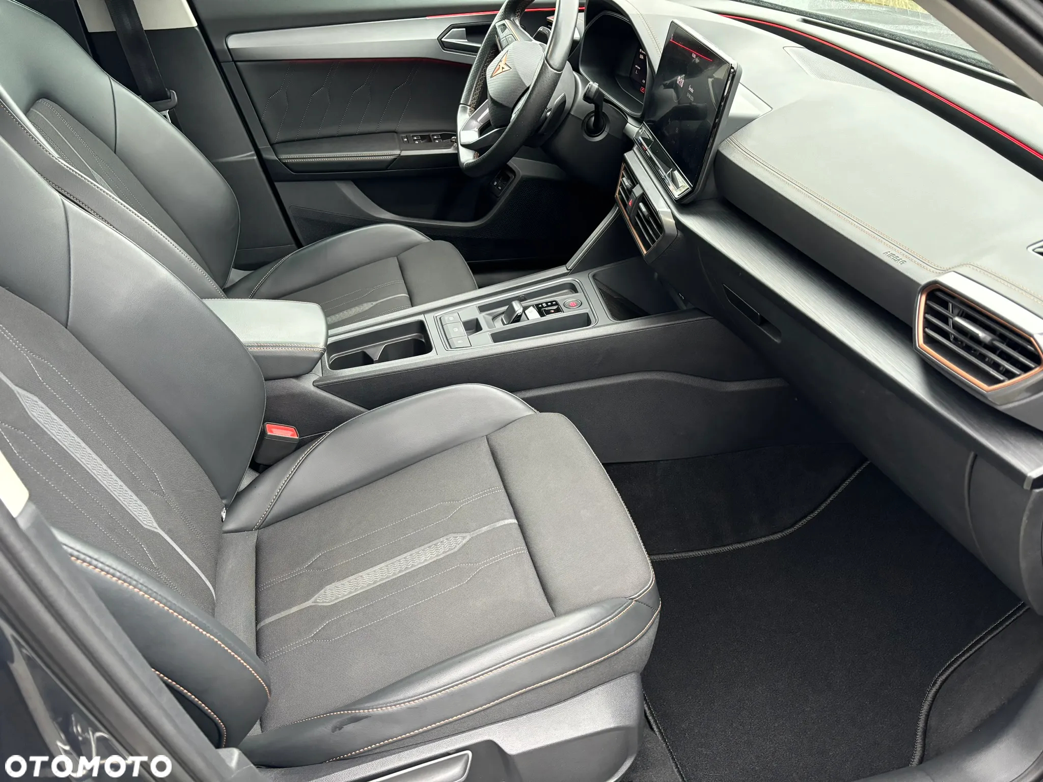 Cupra Formentor 1.5 e-Hybrid DSG VZ - 19