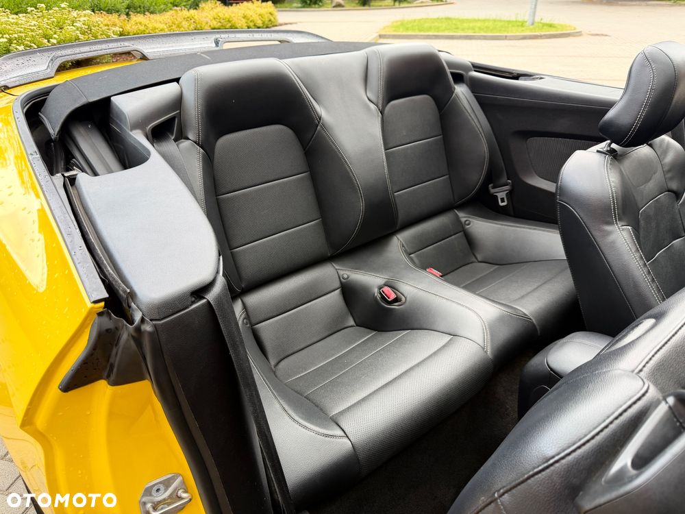 Ford Mustang - 9