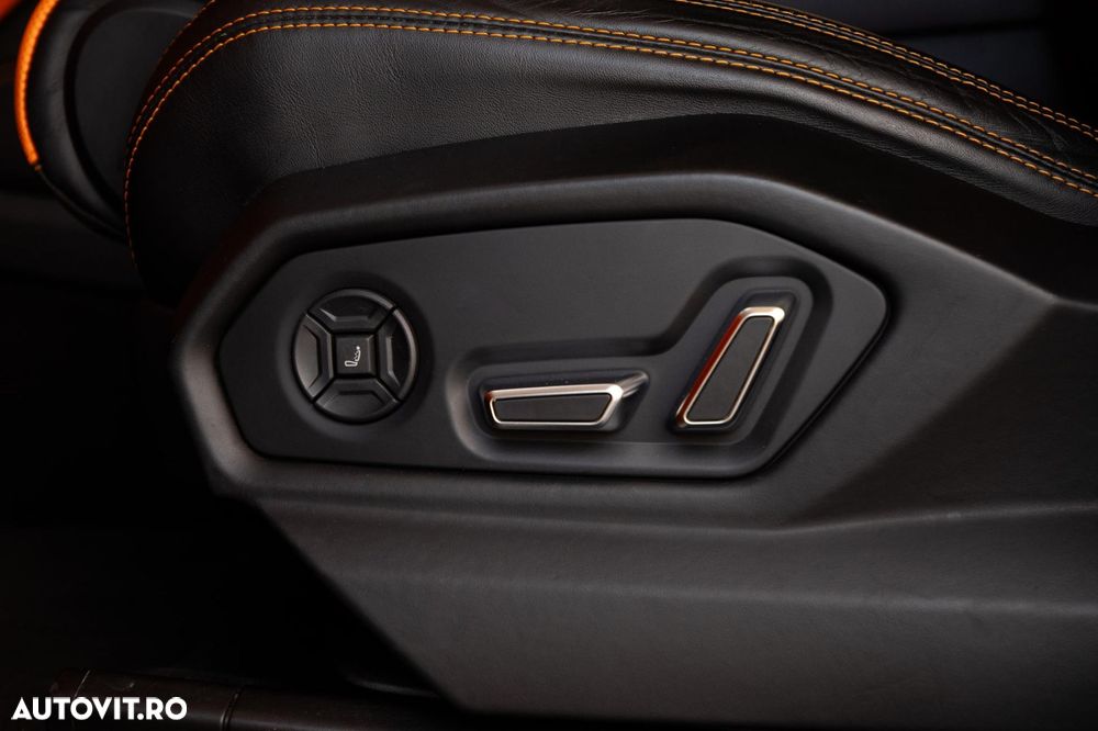 Lamborghini URUS - 21