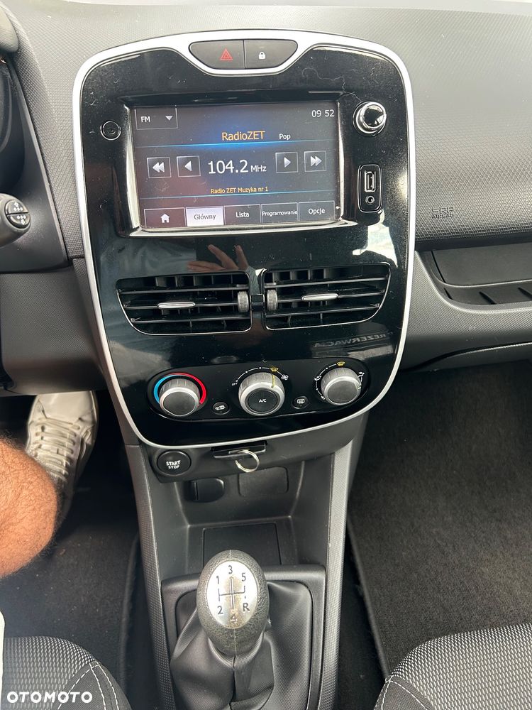 Renault Clio TCe 90 Limited - 20