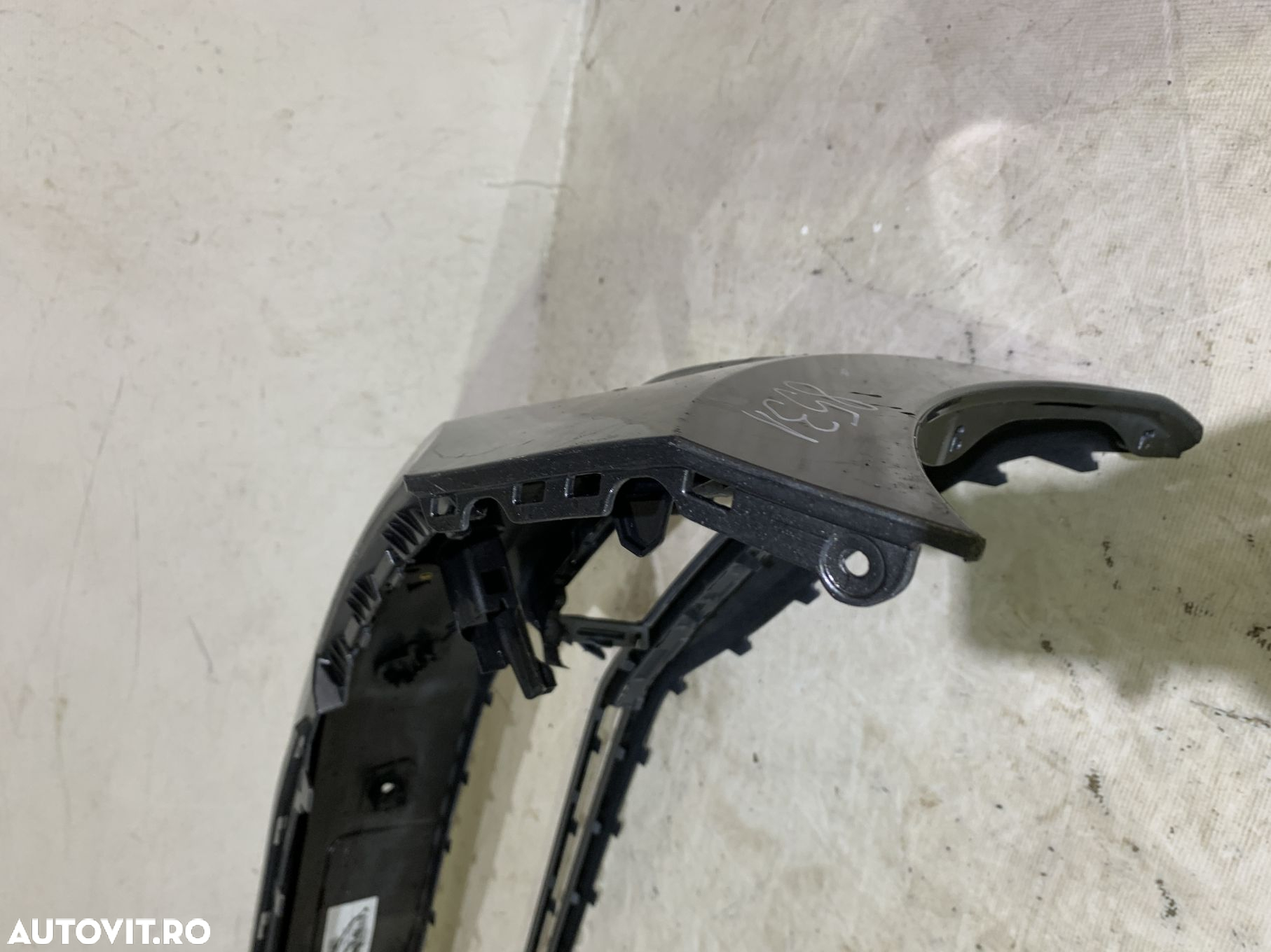 Bara fata VW Touran, 2015, 2016, 2017, 2018, 2019, cod origine OE 5TA807221A-L, cu gauri pentru spalatori faruri si senzori de parcare (4). - 7