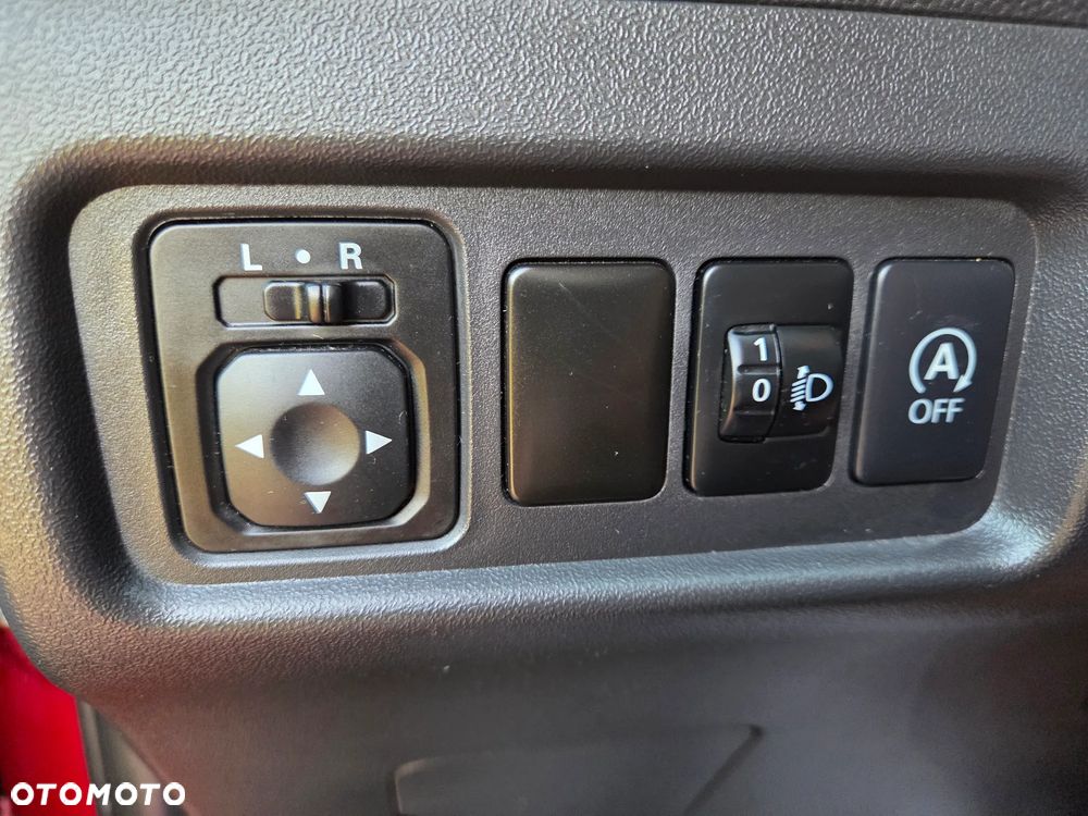 Mitsubishi Space Star 1.2 AS&G Invite - 16