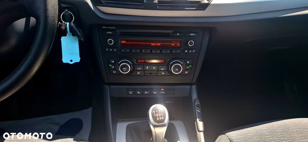 BMW X1 sDrive20i xLine - 12