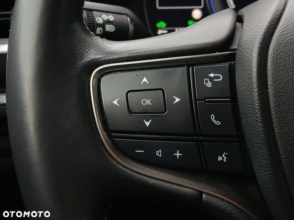 Lexus UX 250h GPF Business Edition 2WD - 31