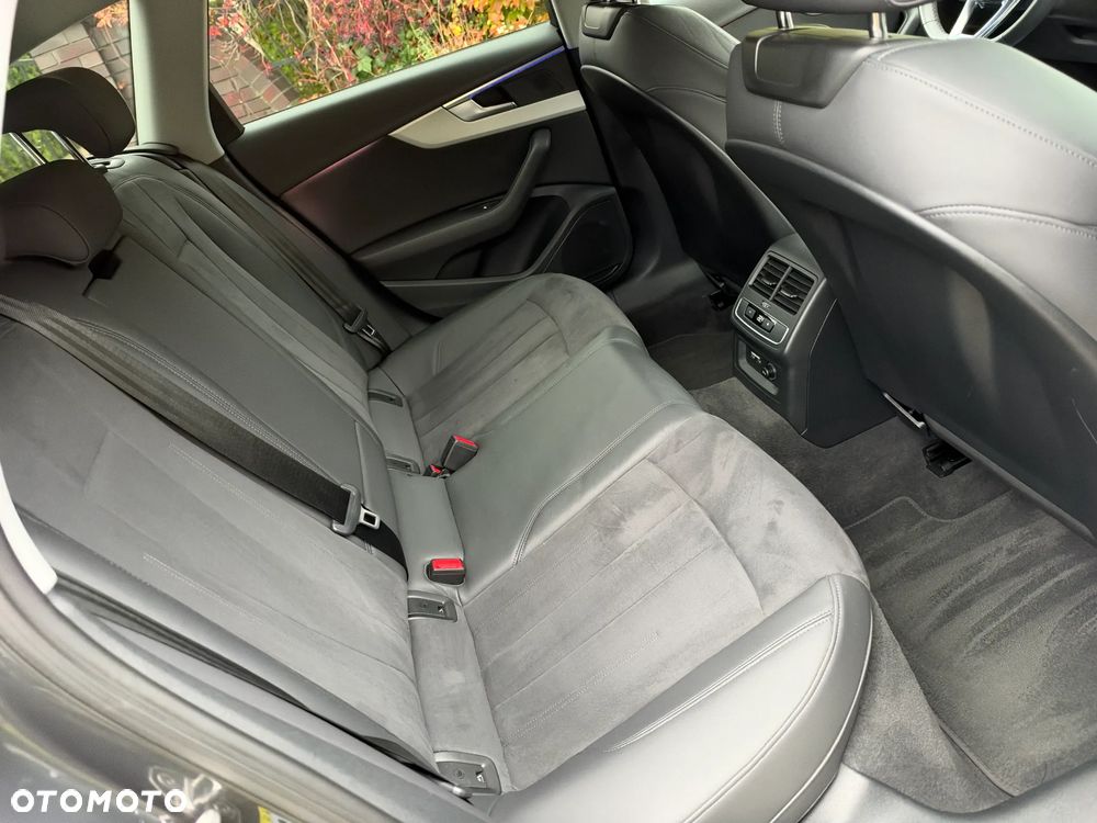 Audi A4 Avant 40 TDI mHEV S tronic - 30