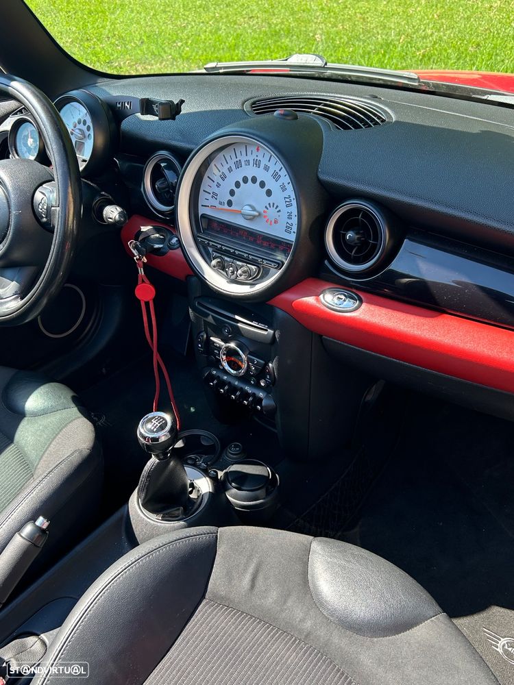 MINI Cabrio Cooper D - 31