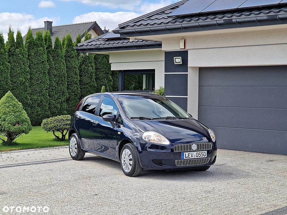 Fiat Grande Punto 1.2 8V - 23