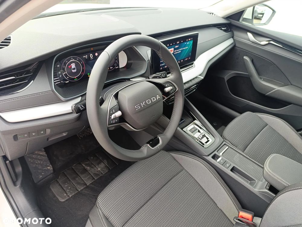 Skoda Octavia 1.5 TSI e-TEC DSG Selection - 17