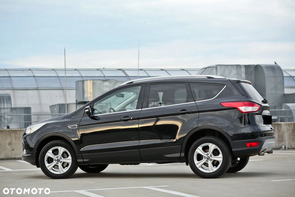 Ford Kuga 2.0 TDCi 2x4 SYNC - 11