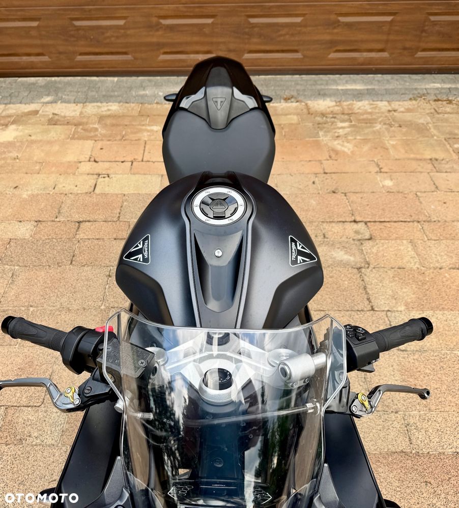 Triumph Daytona - 31