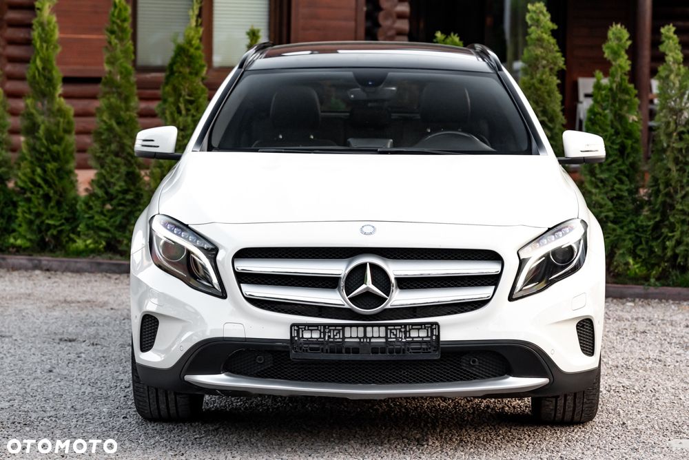 Mercedes-Benz GLA 250 4-Matic - 7