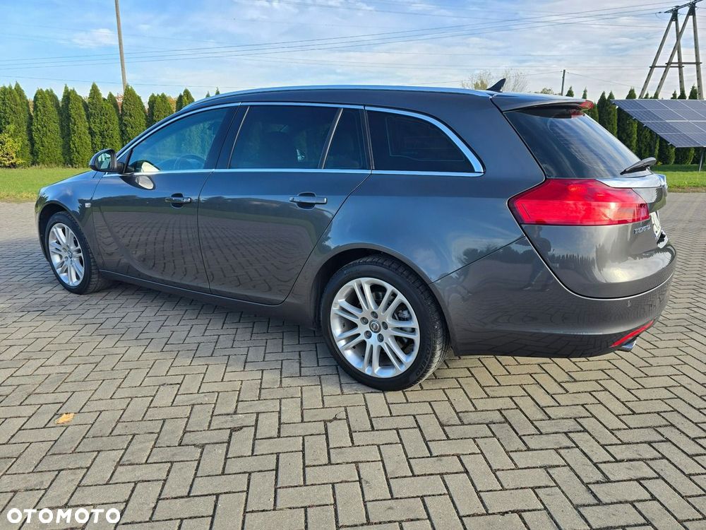 Opel Insignia - 11