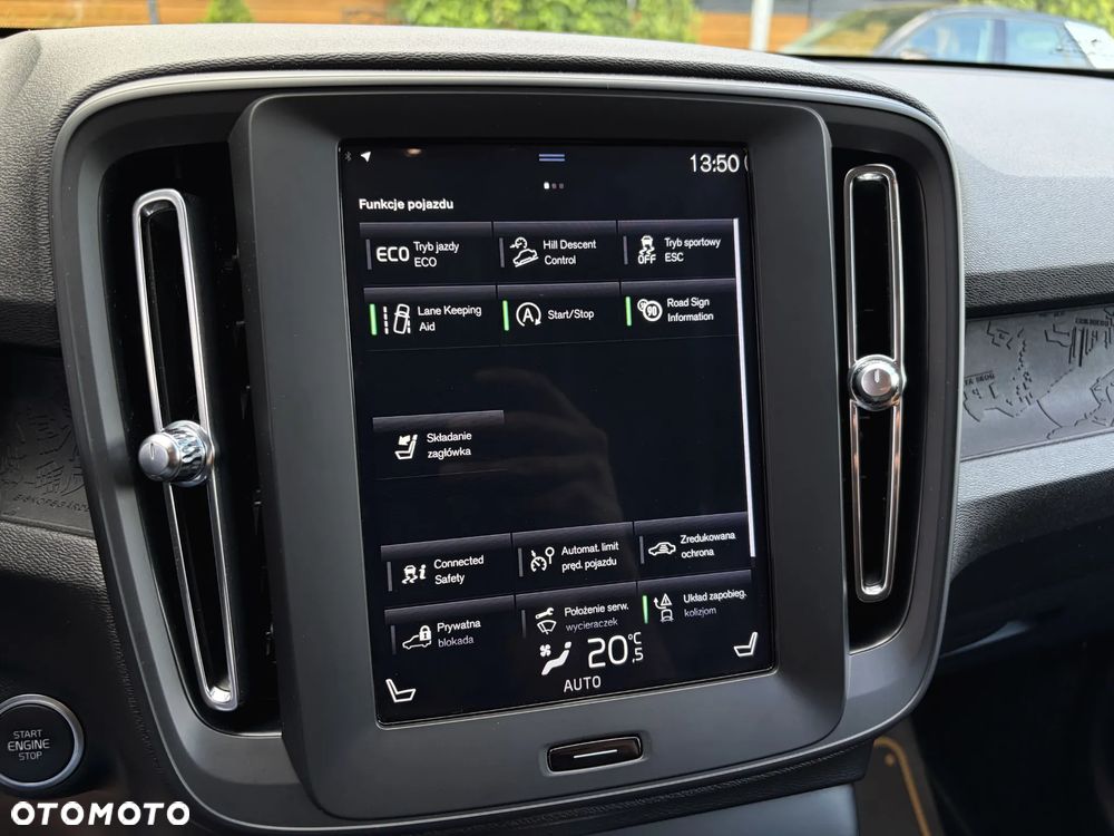 Volvo XC 40 T3 Momentum - 26