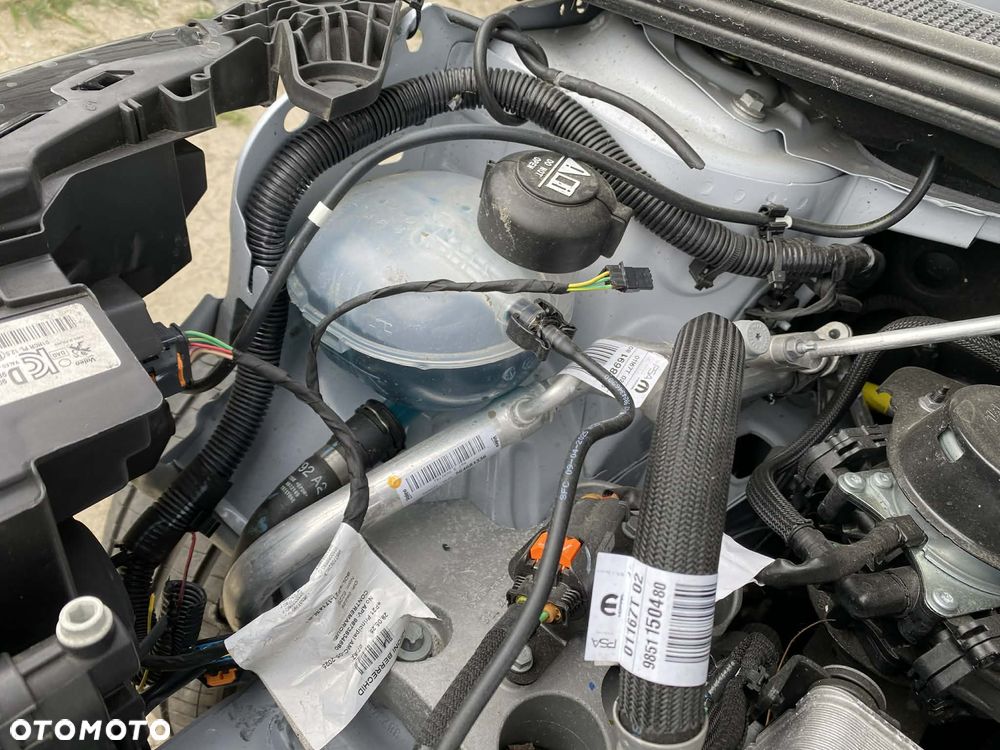 Peugeot 208 Elektromotor 156 Allure - 21